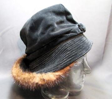 Handmade - Hoed - Fluweel, Nerts - Cloche-stijl  beschikbaar voor biedingen