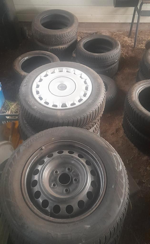 div winterbanden van 14 tot 18 inch, Auto-onderdelen, Banden en Velgen, Banden en Velgen, Winterbanden, 18 inch, Gebruikt, Ophalen