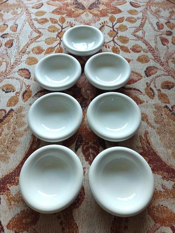 J.L. Coquet Hemisphere bubble soup borden 7 stuks beschikbaar voor biedingen