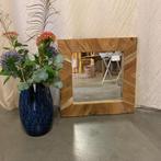 Spiegel - Teak lijst - 60 x 60 cm - Nieuw bij TTM Wonen, TTM Wonen, Meubels – (Perzische) Tapijten en Woonaccessoires, Taag 63, 2491 CS, Den Haag (Forepark)