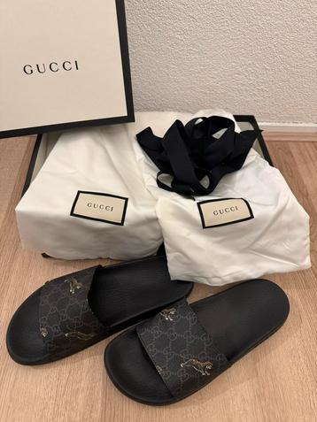 Gucci GG Supreme Tiger Slippers – Maat 42 – Zwart beschikbaar voor biedingen