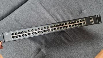 Cisco Switch - 48 Port Gigabit - Betrouwbaar Netwerk beschikbaar voor biedingen