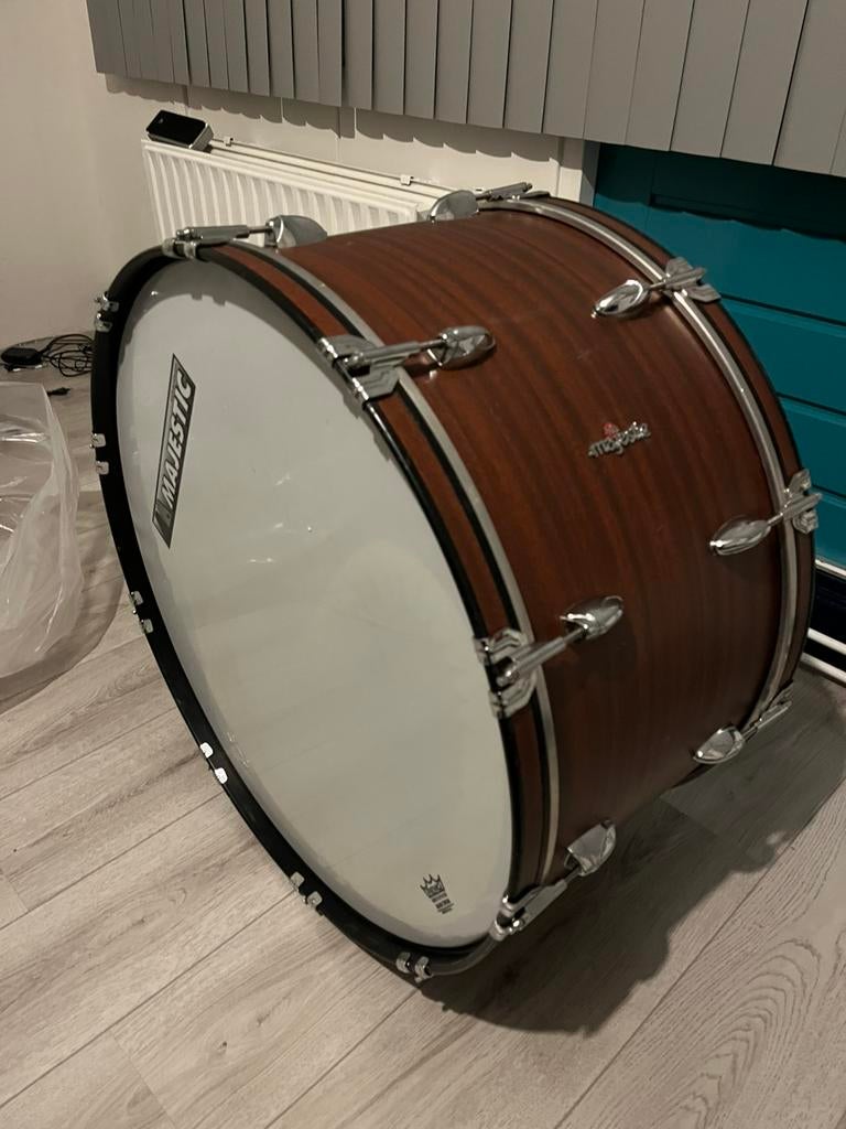 Marching Bass Drum Majestic 26”x14”, Muziek en Instrumenten, Ophalen, Gebruikt, Overige merken