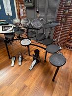 Te koop el. drumstel Roland incl Aleses module, Ophalen of Verzenden, Zo goed als nieuw, Roland