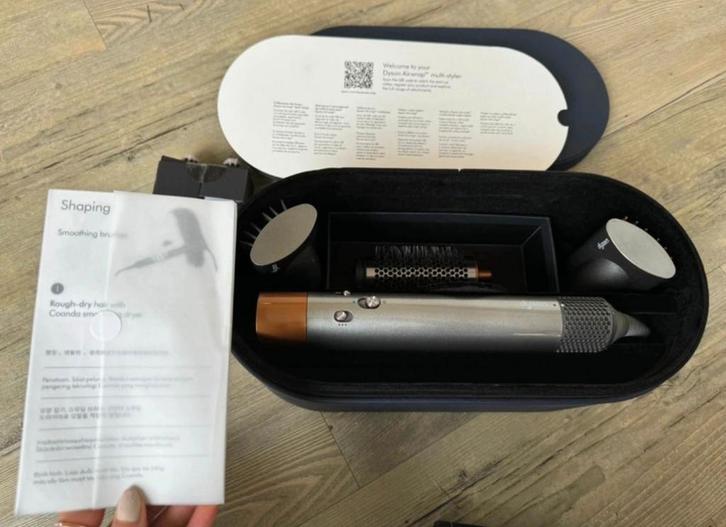Dyson Airwrap Origineel, zo goed als nieuw, Sieraden, Tassen en Uiterlijk, Uiterlijk | Haarverzorging, Zo goed als nieuw, Föhn of Haardroger