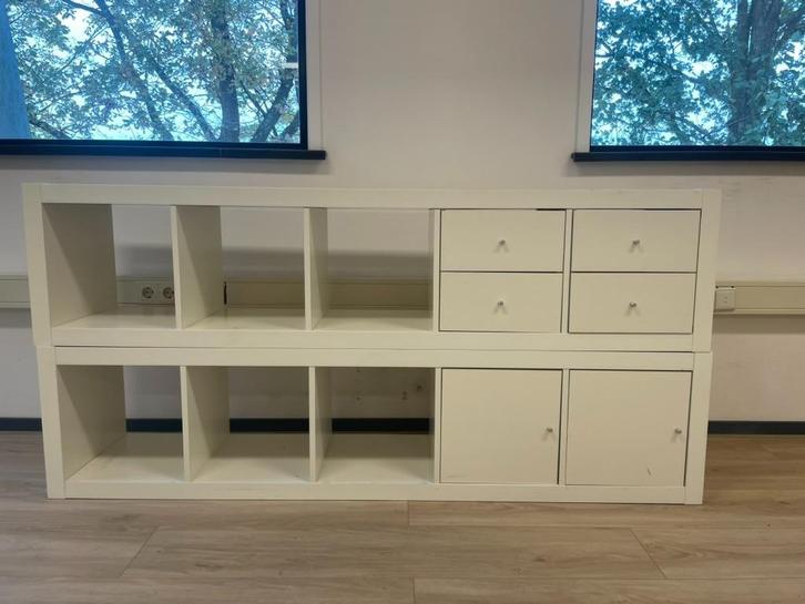 Twee witte vakkenkast Kallax Ikea (4-vaks), Huis en Inrichting, Kasten | Overige, Gebruikt, Ophalen