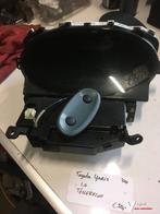 Toyota Yaris 2000 1.0  Km Tellerklok, Auto-onderdelen, Gebruikt, -, -, Ophalen of Verzenden