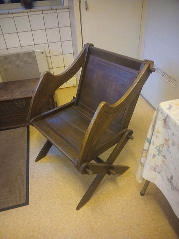 Glastonbury stoel antiek brocante oud uniek beschikbaar voor biedingen