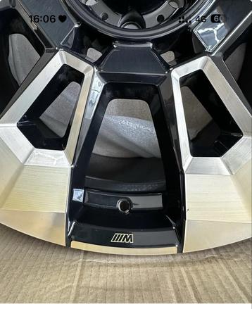 23 inch Aluvelg BMW XM G09 - 5x120 beschikbaar voor biedingen
