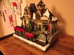 Treinstation met rijdende trein  top stuk, Diversen, Kerst, Ophalen of Verzenden, Zo goed als nieuw
