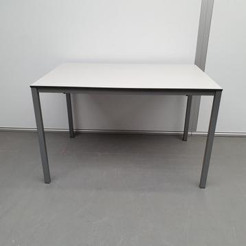 Ahrend kantinetafel - 75x120x80 cm beschikbaar voor biedingen