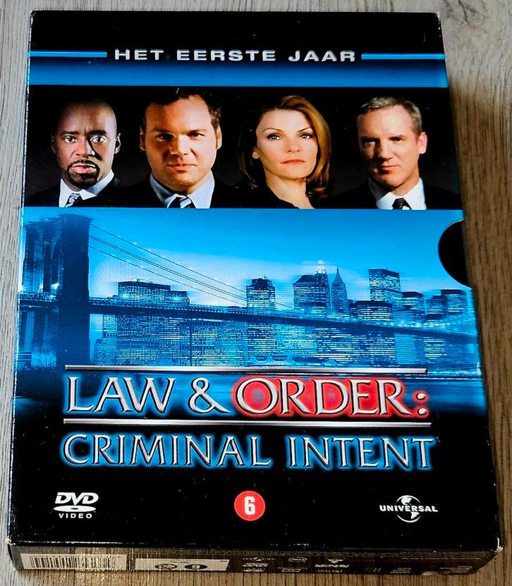 Law & Order: Criminal Intent - Seizoen 1 - 6DVD Boxset, Cd's en Dvd's, Dvd's | Tv en Series, Zo goed als nieuw, Thriller, Boxset