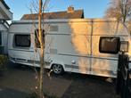 Fendt 560 OPAL Frans bed, Caravans en Kamperen, Caravans, Rondzit, Particulier, Fendt, Luifel