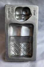 Oude marsepeinvorm: 2 Baby'tjes in bed (Merk: VAN LAERE), Ophalen of Verzenden