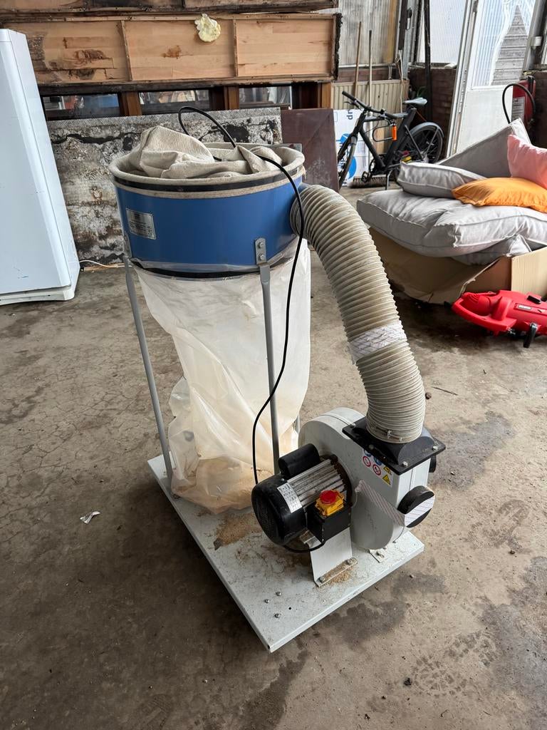 Mobiele Stofafzuiger voor Werkplaats, Ophalen