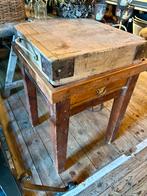 Oud keuken tafeltje met hakblok, keuken decoratie, landelijk, Ophalen