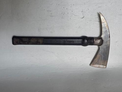 Gegraveerde bijl, Verzamelen, Militaria | Algemeen, Landmacht, Nederland, Ophalen of Verzenden
