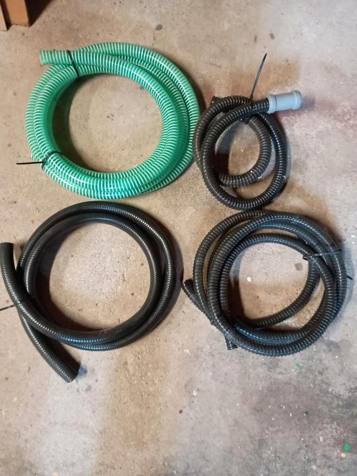 Diverse Afvoerslangen, Doe-het-zelf en Verbouw, Buizen en Afvoer, Gebruikt, Afvoer, Pvc, Minder dan 2 meter, 20 tot 40 mm, Ophalen of Verzenden