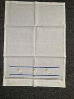 Hand-embroidered kitchen towel, Ophalen of Verzenden, Nieuw