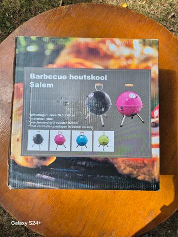 Bol-BBQ nieuw in doos, met 1,4kg kooltjes+schalen beschikbaar voor biedingen