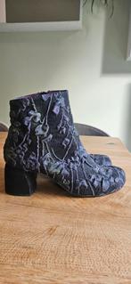 Papucei Hakken Zwart/Paars - Maat 40, Kleding | Dames, Schoenen, Zwart, Lage of Enkellaarzen, Ophalen of Verzenden, Zo goed als nieuw