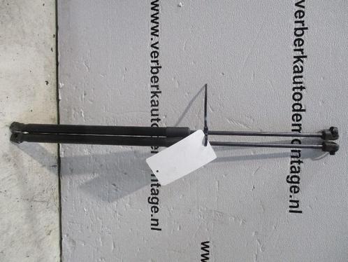 Gasdrukveerset Achter Opel Adam (2012-10/2019-02) 13352789, Auto-onderdelen, Carrosserie en Plaatwerk, Opel, Gebruikt