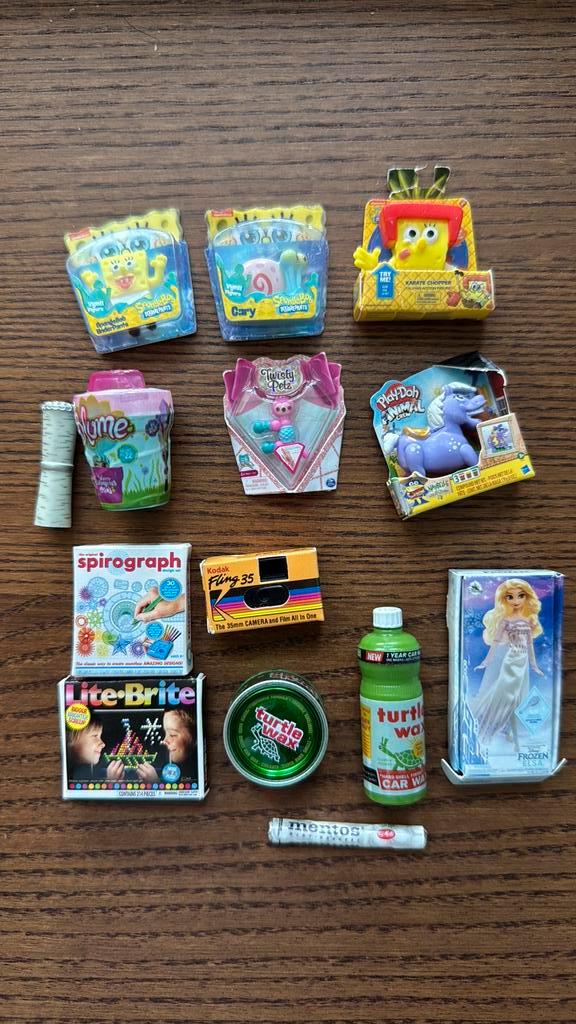 Zuru Mini Brands vanaf €1,00 per stuk, Verzamelen, Poppetjes en Figuurtjes, Zo goed als nieuw, Verzenden