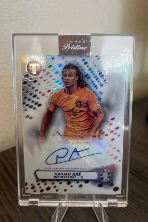 Topps pristine autograph Nathan Aé, Verzamelen, Sportartikelen en Voetbal, Nieuw, Spelerskaart, Ajax, Ophalen of Verzenden