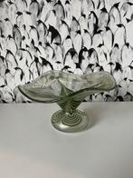 Geblazen iriserende vaas met golvende rand, Antiek en Kunst, Ophalen of Verzenden