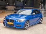 BMW 1-serie M135i 400PK | BOMVOL | RWD, Auto's, Achterwielaandrijving, 74 €/maand, Zwart, 1415 kg