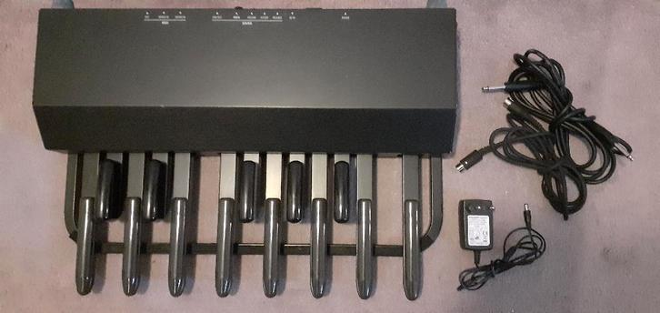 HAMMOND XPK 130G met een eigen toon generator zgan, Muziek en Instrumenten, Orgels, Zo goed als nieuw, Hammondorgel, 2 klavieren