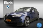 BMW iX xDrive40 LED | Leder | Navigatie | Stoelverwarming |, Auto's, BMW, Automaat, 12 maanden, Gebruikt, Zwart