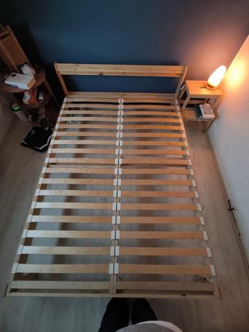 IKEA Neiden bedframe 140x200 + lattenbodems beschikbaar voor biedingen