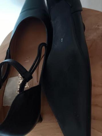 Chique zwarte damespumps geheel leder mt 42 wijdte G beschikbaar voor biedingen