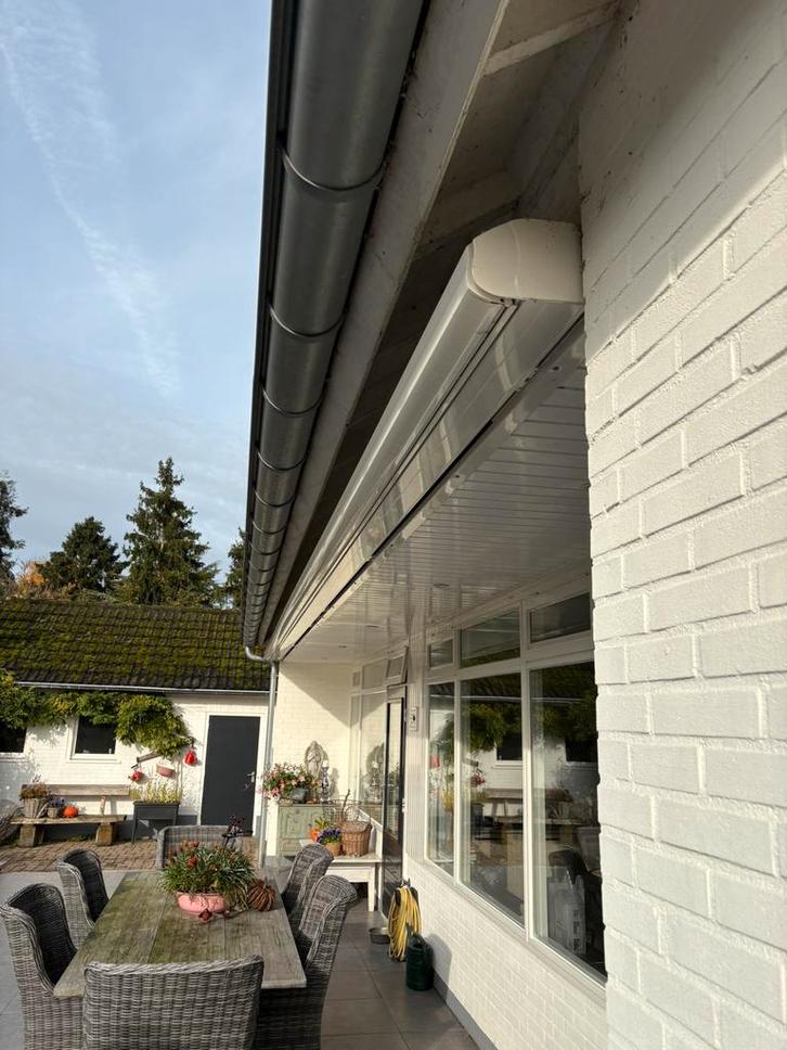 Zonnescherm 9.65 meter, Tuin en Terras, Zonneschermen, Zo goed als nieuw, Knikarmscherm, 150 tot 300 cm, Elektrisch, Ophalen