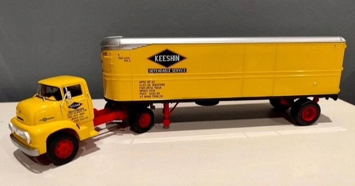 Ford C-700 COE 1955  KEESHIN  schaal 1/43 US trucks # 100, Hobby en Vrije tijd, Modelauto's | 1:43, Nieuw, Bus of Vrachtwagen