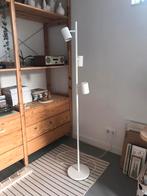 Staande lamp 3 Spots Ikea Led, Huis en Inrichting, Lampen | Vloerlampen, Modern, Metaal, Zo goed als nieuw, Ophalen