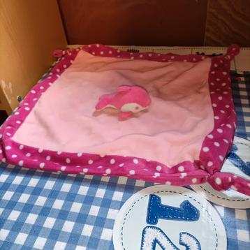 Roze walvis knuffeldoekje Toi-Toys  beschikbaar voor biedingen