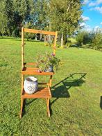 Houten Plantenrek - Keurige Staat, Ophalen, Tuin, Minder dan 60 cm, Zo goed als nieuw