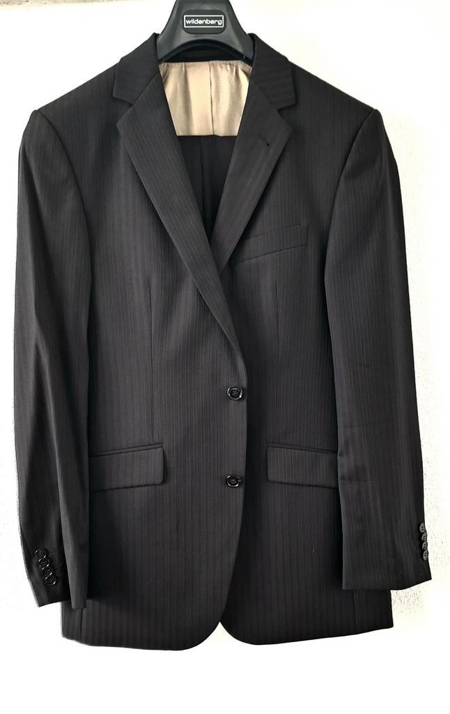Stijlvol herenkostuum merk Reda - Maat 48 / Trouwpak, Zwart, Ophalen of Verzenden, Zo goed als nieuw, Maat 46 (S) of kleiner