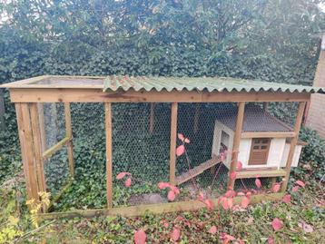 Gratis groot kippenhok  beschikbaar voor biedingen