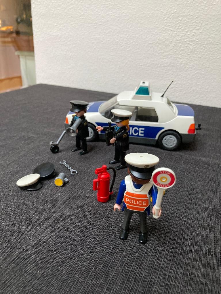 Playmobil Politieauto met zwaailichten (3904), Ophalen of Verzenden, Gebruikt, Complete set