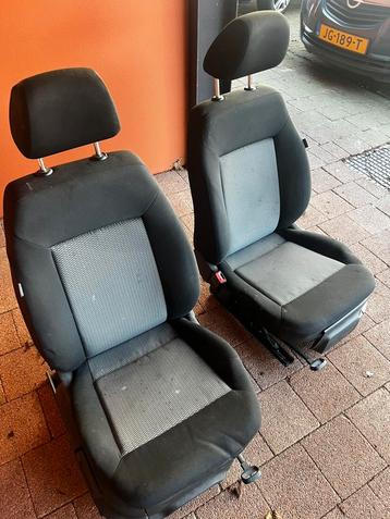 Stoelen volkswagen caddy beschikbaar voor biedingen