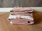 Oud roze set dekentje, lakentje en hoes (Koeka wafel), Kinderen en Baby's, Kinderkamer | Beddengoed, Meisje, Ophalen of Verzenden