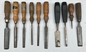 Houtbeitels en Houten Hamer Set beschikbaar voor biedingen