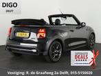Mini Mini Cabrio 1.5 Cooper Black-Sport Automaat 140 PK | Na, Auto's, Mini, 65 €/maand, 136 pk, Cabriolet, 4 stoelen