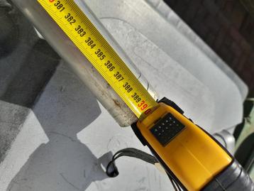 Antenne buis met beugel beschikbaar voor biedingen