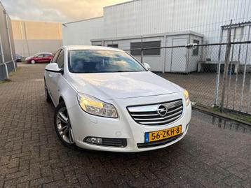 Opel Insignia 2.0 CDTI 118KW EcoFLEX Sport Sedan (bj 12-2012 beschikbaar voor biedingen