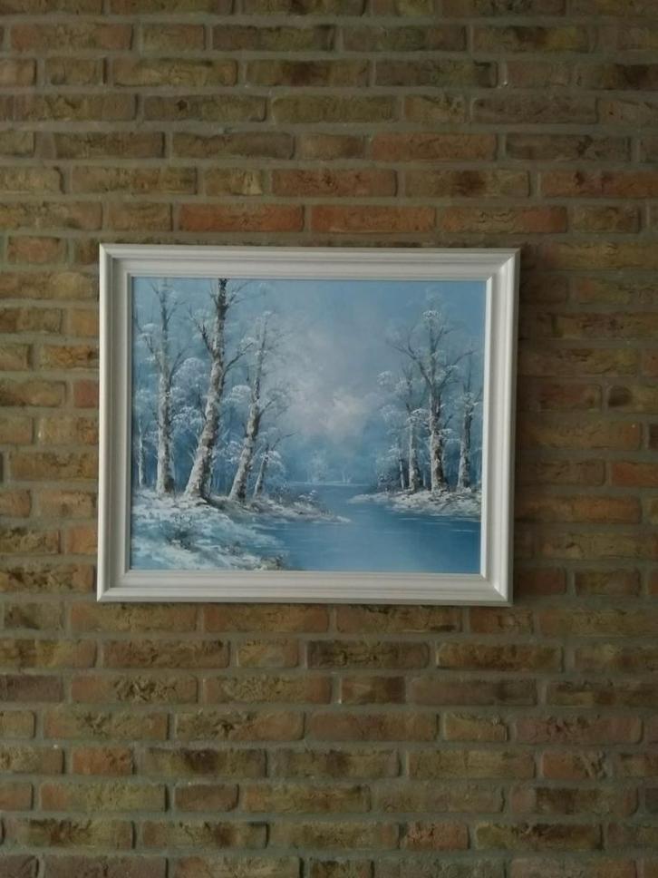 Witte houten lijst ( met afbeelding), Huis en Inrichting, Woonaccessoires | Lijsten, 50 tot 75 cm, Hout, Ophalen