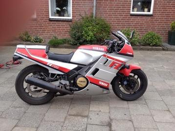 Yamaha FZ750 CLASSIC SUPERBIKE 1985 . beschikbaar voor biedingen